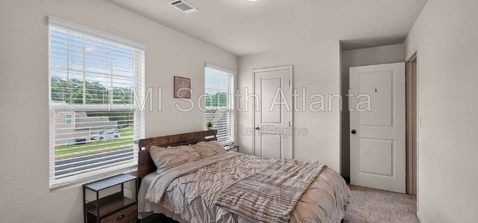 PRIVATE FURNISHED BEDROOM | UTILITIES & WIFI INCLUDED | PROFESSIONAL SHARED LIVING | COVINGTON, GA | $875/MONTH property image