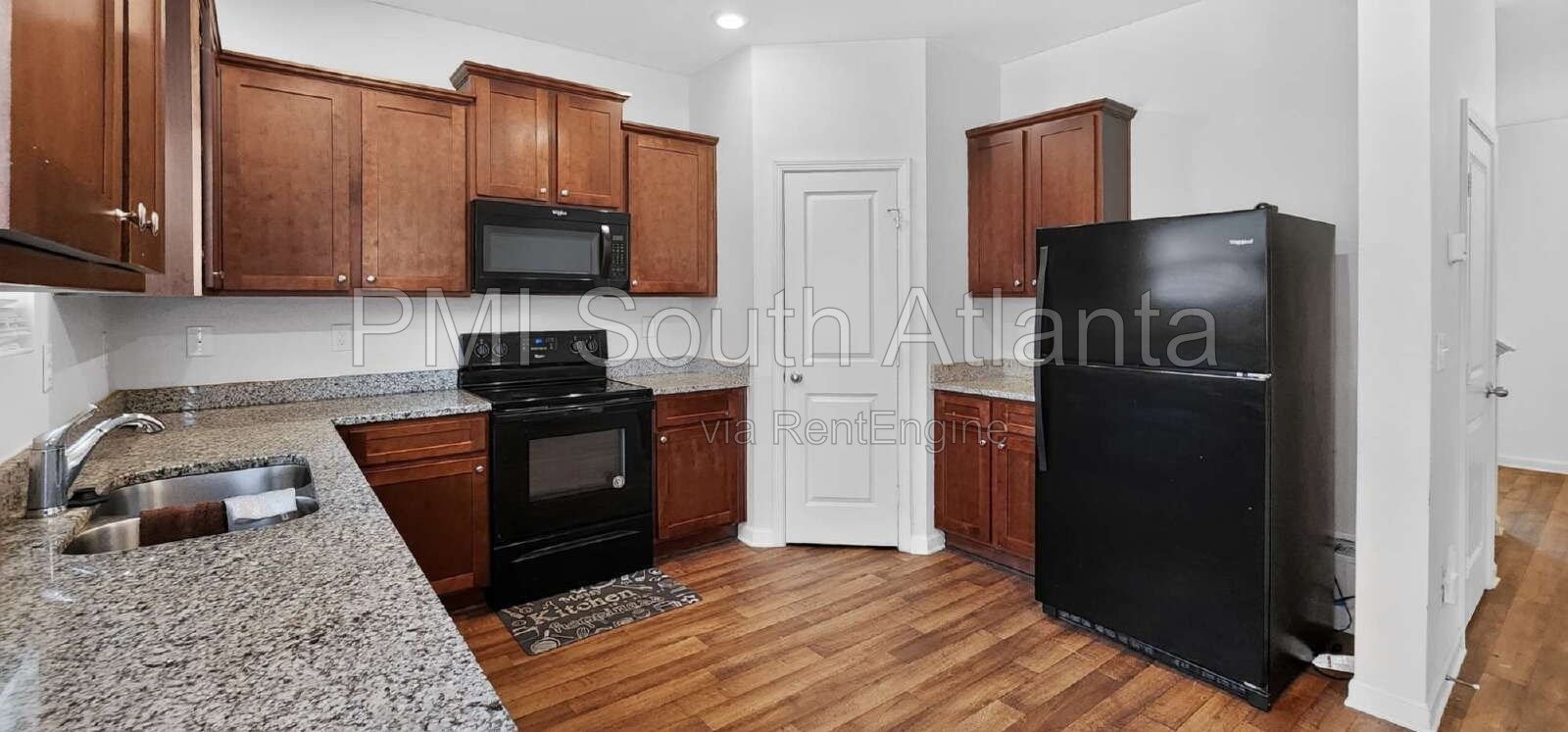 PRIVATE FURNISHED BEDROOM | UTILITIES & WIFI INCLUDED | PROFESSIONAL SHARED LIVING | COVINGTON, GA | $875/MONTH property image