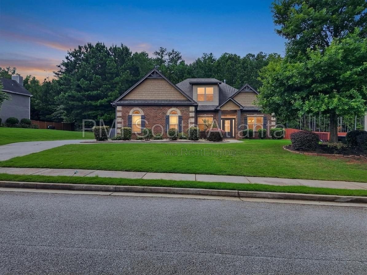 Whitewater Schools | $3,200 | 4BR - 3BA | Lawn Care Included property image