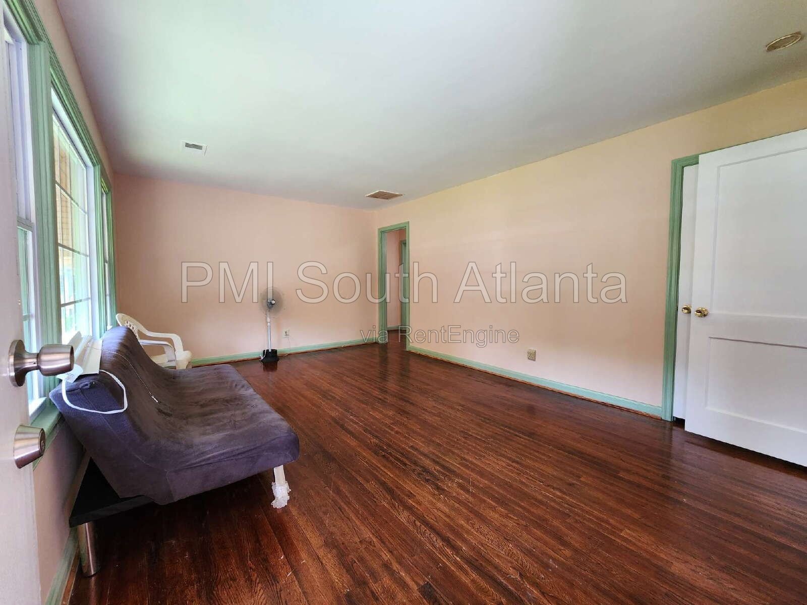 3-Bedroom Atlanta Home for Rent – Hardwood Floors, Huge Backyard & Covered Parking | $1,495/Month property image