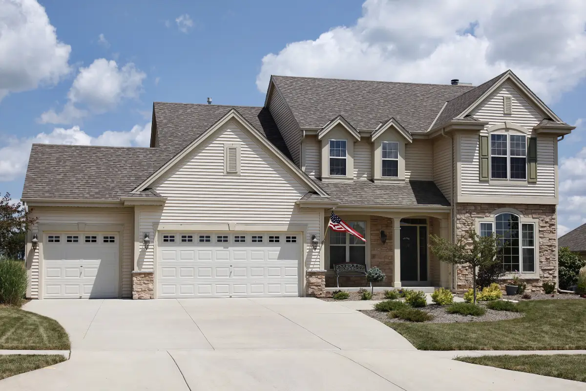 Single-Family Homes at the Center of Riverdale’s Residential Balance